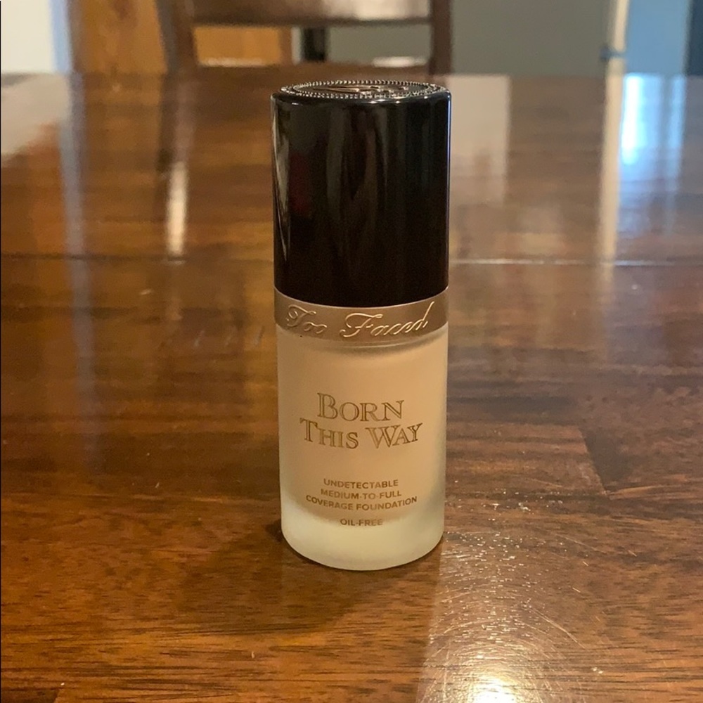 Too Faced Born This Way Foundation (Shade: Snow)